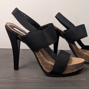Simply Vera Vera Wang Black Heels